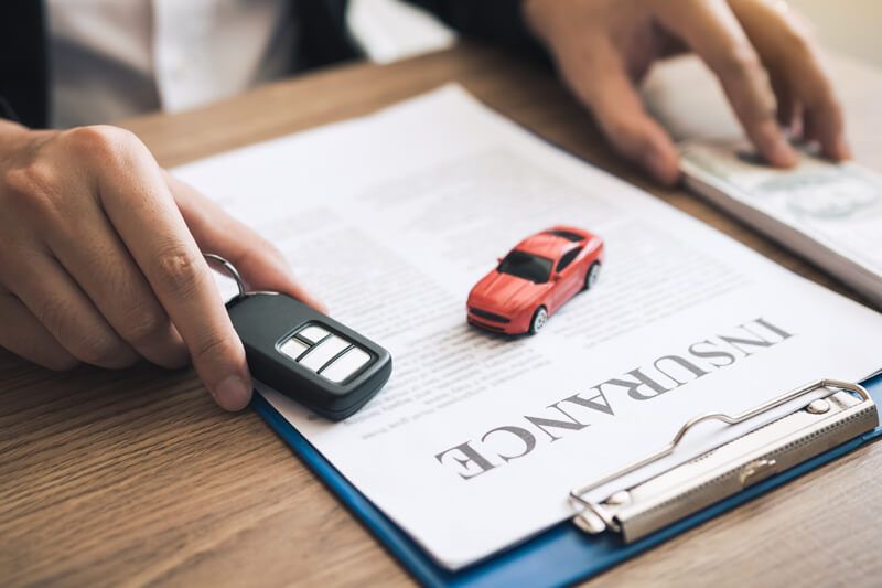 6 Ways to Save Money on Car Insurance